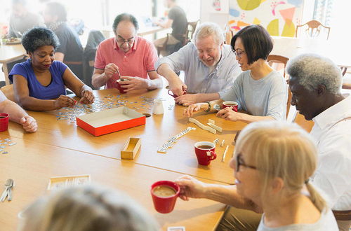藍?？低?構建一站式智慧養老服務體系，引領養老服務新未來